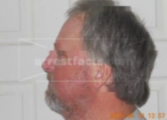 Benny R Martin