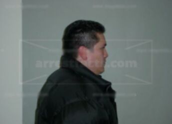 Jaime R Cisneros