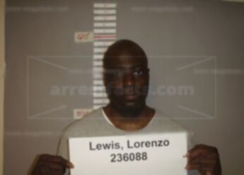 Lorenzo Lewis