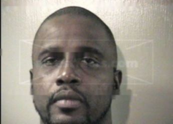 Willie R Pitts