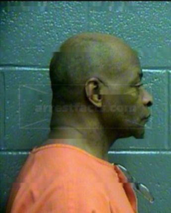 Roy L Edwards