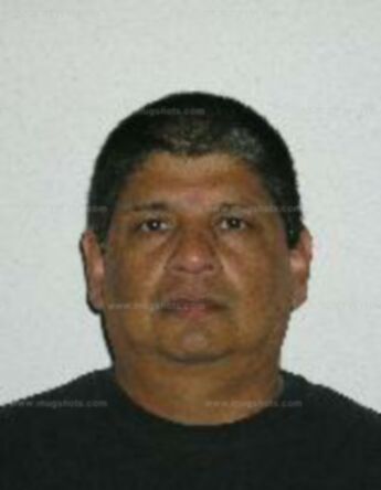 Robert Flores