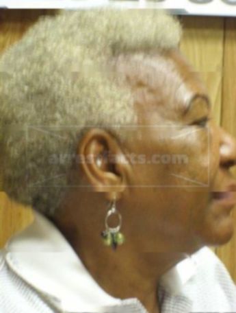 Trudie A Randle