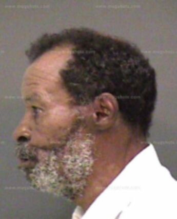 Earl L Smith