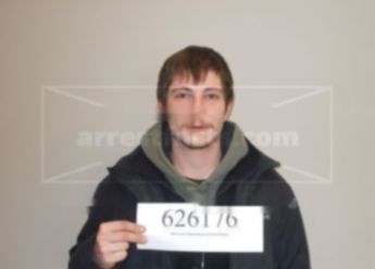 Justin J Naibert