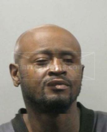 Trace Linenell Bell