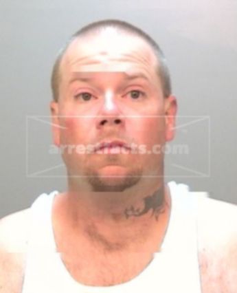 Clint Howard Leslie