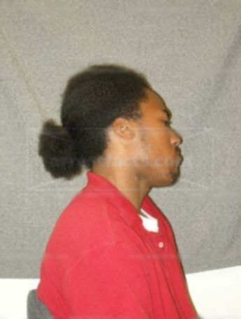 Deandre L Walker