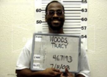 Tracy R Woods