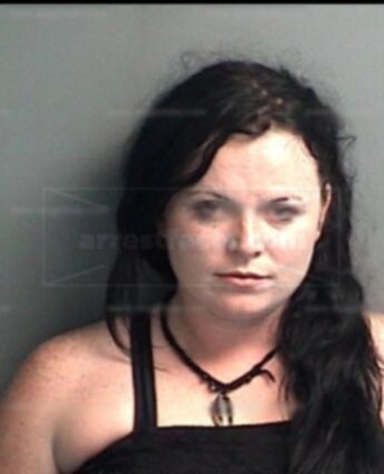 Stacey Lee Markle