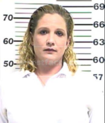 Leah Deanne Lawyer