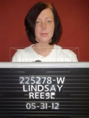 Lindsay M Reese