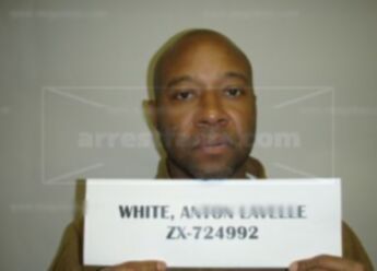 Anton Lavelle White