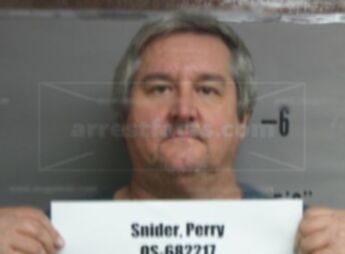 Perry S Snider