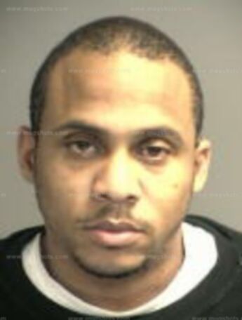 Deidric J Huggins