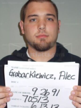 Alec M Grabarkiewicz