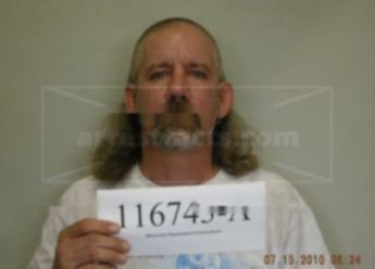 Michael J Kuik