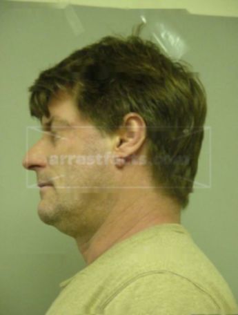 Warren J Pik