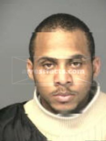 Deidric J Huggins