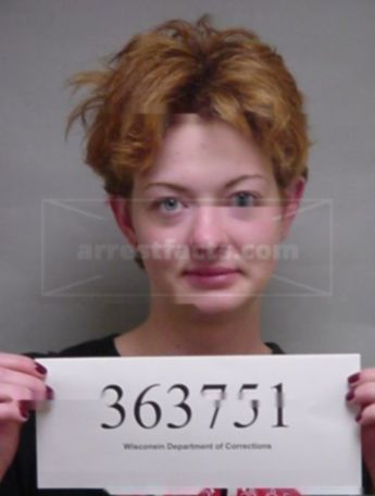 Rebecca L Dums