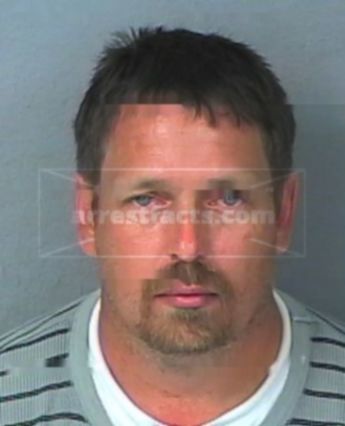 Michael Wade Richards