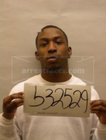 Demontae M Collins