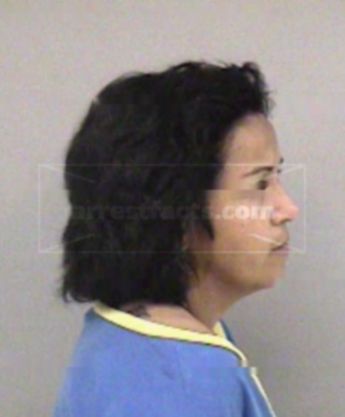 Ruth L Ramirez