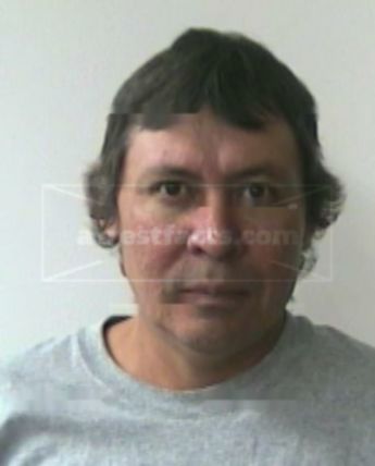 Gary R Lewis