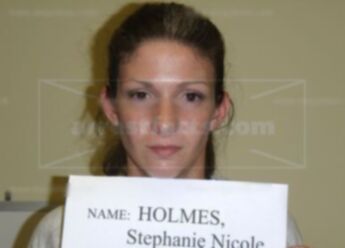 Stephanie Nicole Holmes