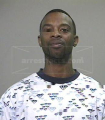 Laquentin Deshaun Williams