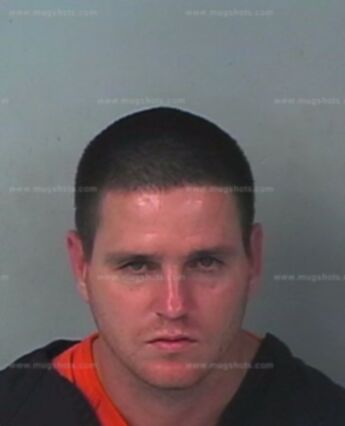 Dustin Lee Farrell