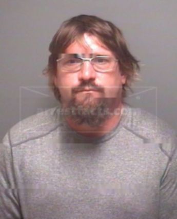 Christopher Lyle Holmes