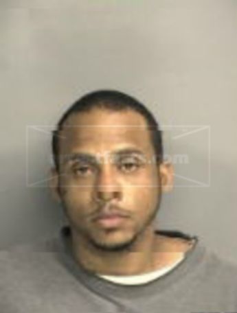 Deidric J Huggins