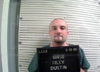 Dustin Phillip Riley