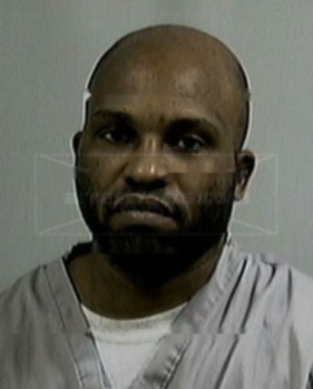 Travis D Simmons