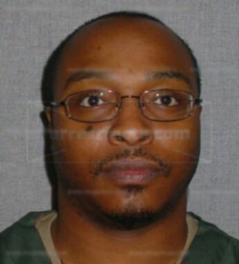 Javon G Echols