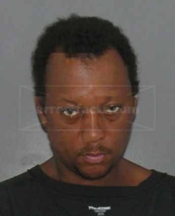 Michael Lorenze Harvey