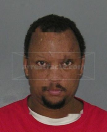 Michael Lorenze Harvey