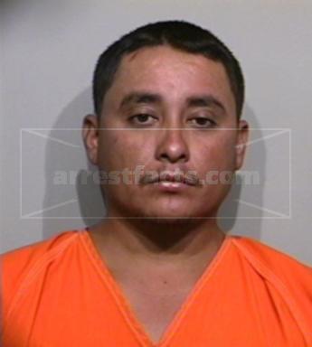 Josue Bladimir Cisneros