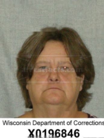 Shelly M Holsinger