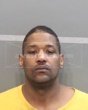 Lovell Deon Lightner