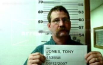 Tony Darren Jones