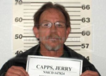 Jerry D Capps