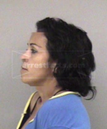 Ruth L Ramirez