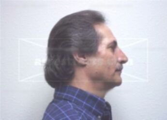 Leonard T Molaris Jr.