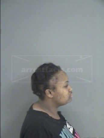 Shaneque Nicole Maxie