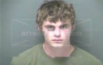 Cody Arlis Mcqueary