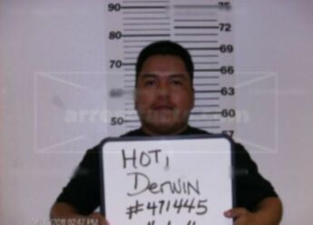 Derwin Hot