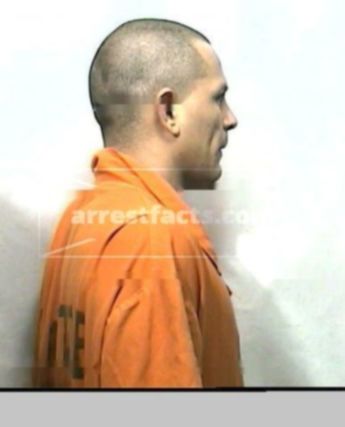 Jeremie R Roberson