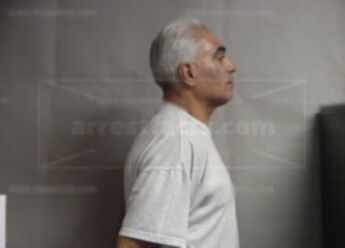 Sebastian F Bustamante
